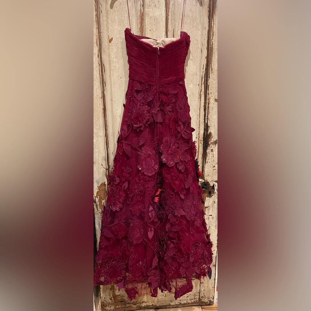 Beautiful Oscar De La Renta Petal Gown Wine